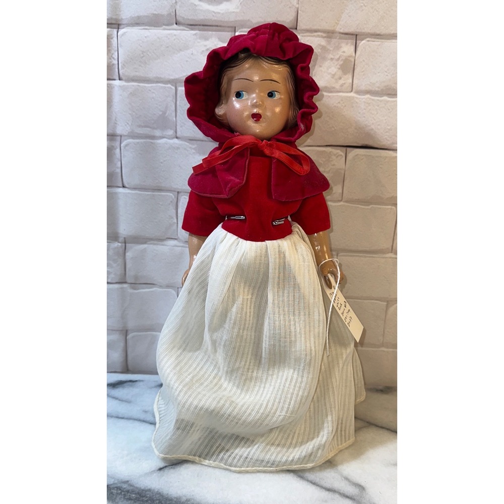 Vintage 1938 Snow White 11" Composition Doll Red Velvet Hooded Cape Skirt